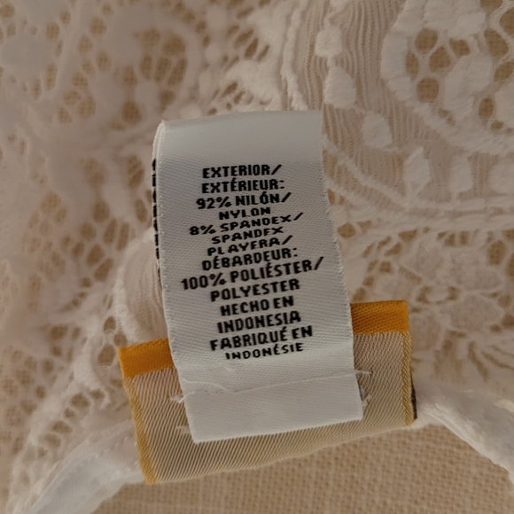 Ruby Rd. White Sheer Lace Blouse - Picture 8 of 10